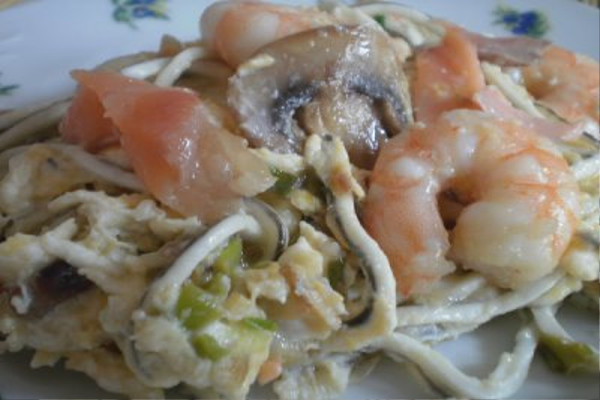 Huevos Revueltos con Gambas